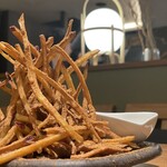 酒とやきとり とりごろ - シナモンたっぷりはちみつをかけて休まず食べれる