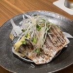 酒とやきとり とりごろ - 焼き鳥以外のメニューも豊富