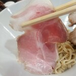 青波 - 煮干し豚骨肉盛つけ麺