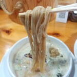 青波 - 煮干し豚骨肉盛つけ麺