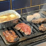 黒毛和牛ホルモン 大衆焼肉しんすけ 不動前店 - 