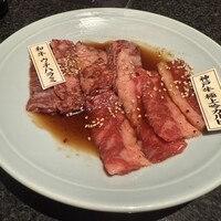 個室 和牛焼肉 吟 難波店 - 