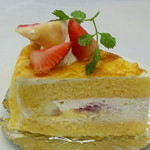 クローヴ - クレープショート