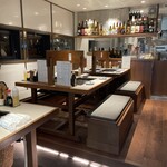 月島もんじゃ こぼれや - 一階席