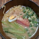 豚焼＆湘南畑 マニトン - ミニラーメン