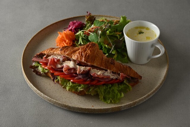 39days KOBE （サンキューデイズ コウベ【旧店名】SO TABLE KOBE