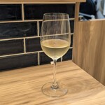 うなぎの串と小皿料理 はや川 - 日本酒