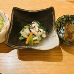 心・技・体 うるふ - ふくの先付け　左から，ふくかわ、白身と季節野菜のおひたし、煮こごり、