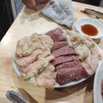 焼肉ジャッカル - 