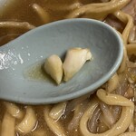 ラーメン富士丸 - ニンニクのカットが粗すぎる