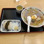 多賀屋食堂 - 料理写真: