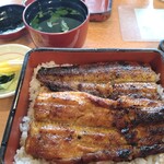 うなぎや - 肝入りお吸いものとお新香