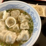 ウェイウェイ餃子 - 