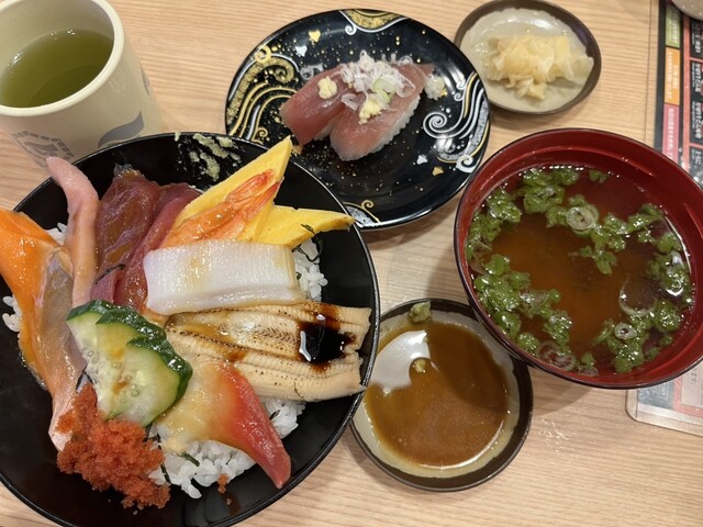 平禄寿司 仙台宮城野 新田東店 - 小鶴新田（回転寿司）の写真