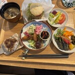 Pono cafe - 