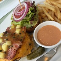 37 Steakhouse & Bar - 