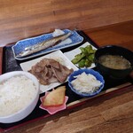 カタヤマ - さんま定食(お値段お任せ)