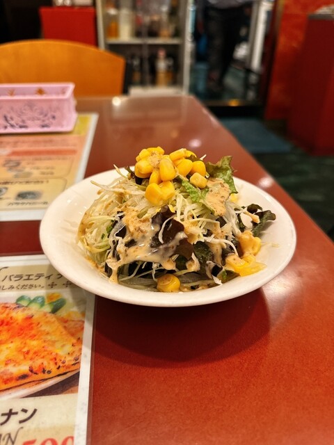 Akbar Hon Ten photo 3