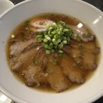 中華食堂 Pata-Pata - チャーシュー麺