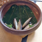 菊乃井 - この日使用の琵琶湖の鮎