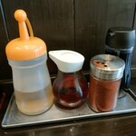 中野麺店 - 内観