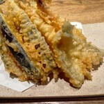 じねんじょ庵 - 天ぷら盛り合わせ