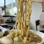 肉と米 時々らーめん - この極太麺美味っ❤️❤️❤️❤️