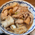もつ煮食堂 もつひの - もつ煮(醤油味)甘めすき焼き風っぽい