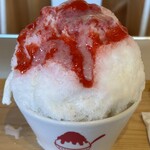 ヤマト屋 - ＋100円の練乳を半分かけました〜♪