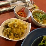 らくしゅみ - 副菜が、色々付いて来ます