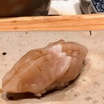 すしやのたい悟 - 帆立貝さんでーす。①