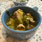 タイレストラン チャイヨー - ゴーヤとモツのスープ。お代わりOKです。初めて味わったスープでしたが、こちらも美味しい。