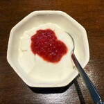 裏の山の木の子 - 