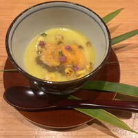 日本料理 丸しま - とうもろこしのスープ　　塩水うに