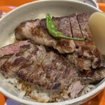 レストラン 味蕾亭 - ビーフステーキ丼、人気No.1メニュー