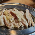 黒豚ホルモン陣屋 - 豚トロの脂身がとてつもなく甘くてジューシー♪