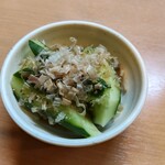 黒豚ホルモン陣屋 - おとーしの、きゅーり♪