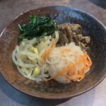 焼肉ハウス大将軍 - ナムル盛り合わせ