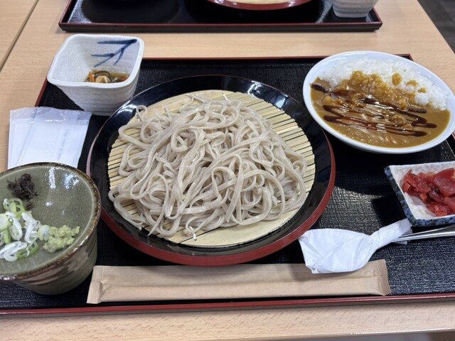 水芭蕉 - 檜枝岐村その他（そば）