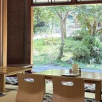 姫のそば ゆかり庵 - 店内からの風景②