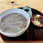 姫のそば ゆかり庵 - 横田小そばの釜揚げと割子2枚(1,880円)  割子を食べ終えた後に釜揚げが提供されます