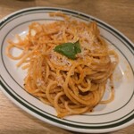 Cerdi 自由が丘 - トマトソースパスタ