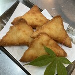 あじみ家 - 三角チーズの包揚げ
