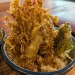 樹香 - 半天丼　えのき、しそ、なす他