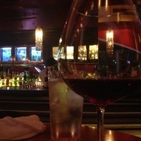 RESTAURANT DAZZLE - ７階？のウェイティングバー？厨房横の変な動線からはいる。
