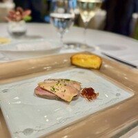 シェ・イノ - 