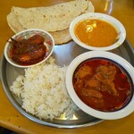 インディアン・レストラン　ロタ - 土曜日のバングラデシュカレーセット