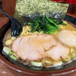 横浜家系 まるに家 - 