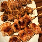 やきとり家すみれ - 皮とひなとろ？