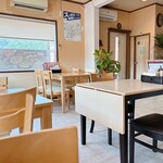 ナンストップ - 店舗内観